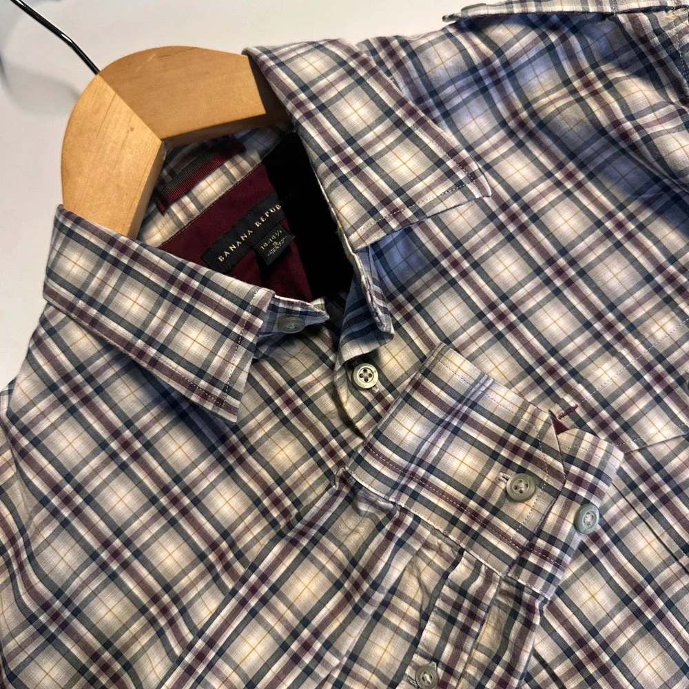 Banana Republic Mens Small Plaid Button Down Shirt Stretch Epaulets Burgundy S